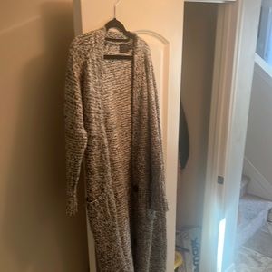 Boutique Floor Sweater